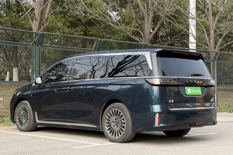 Used VOYAH Dream 2026 Model PHEV Qiankun Max Exterior 3