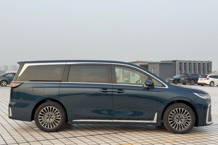 Used VOYAH Dream 2026 Model PHEV Kunpeng Pro Exterior 7