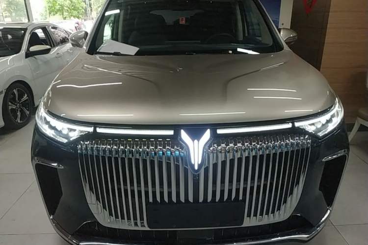 Used VOYAH Dream 2026 Model PHEV Qiankun Ultra Front