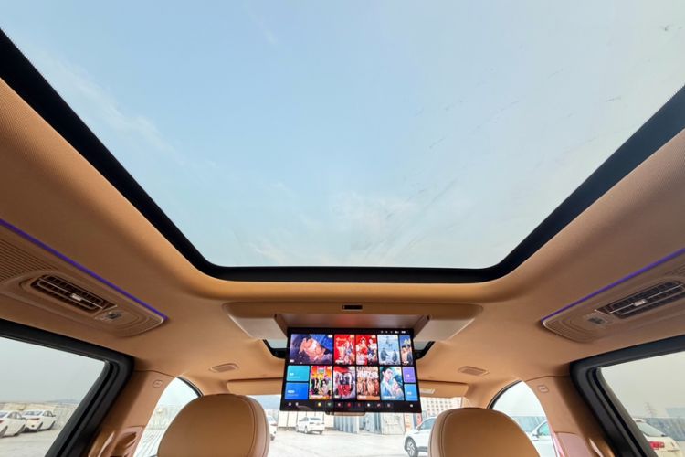 Used VOYAH Dream 2026 Model PHEV Kunpeng Pro Headliner