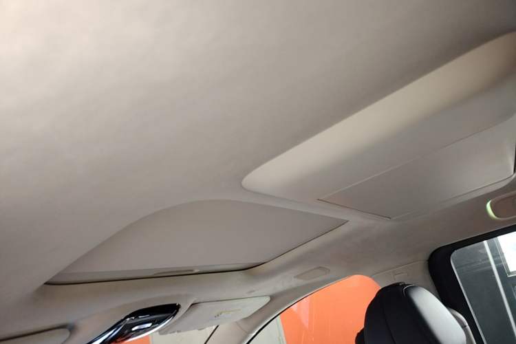 Used VOYAH Dream 2026 Model PHEV Qiankun Ultra Headliner