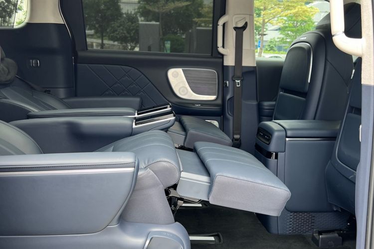 Used VOYAH Dream 2026 Model PHEV Qiankun Ultra Interior 1
