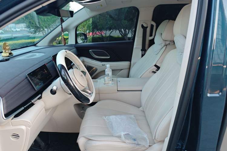 Used VOYAH Dream 2026 Model PHEV Qiankun Pro Left Front Seat