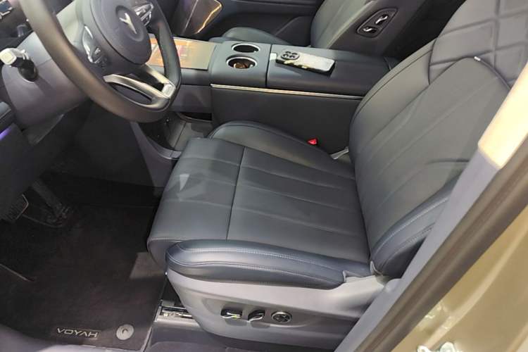 Used VOYAH Dream 2026 Model PHEV Qiankun Ultra Left Front Seat