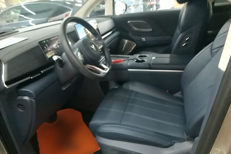 Used VOYAH Dream 2026 Model PHEV Qiankun Ultra Left Front Seat