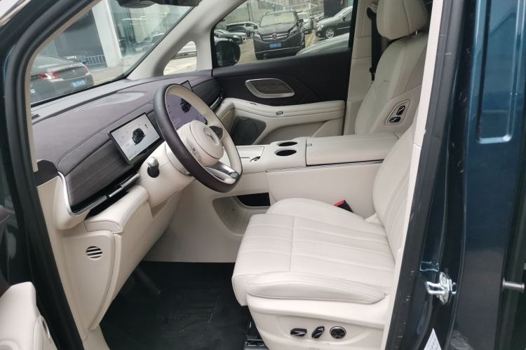 Used VOYAH Dream 2026 Model PHEV Qiankun Pro Left Front Seat