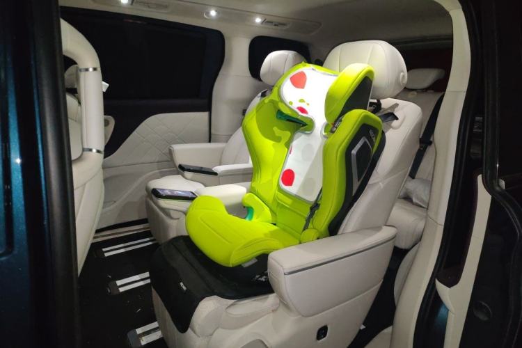 Used VOYAH Dream 2026 Model PHEV Qiankun Pro Left Rear Seat