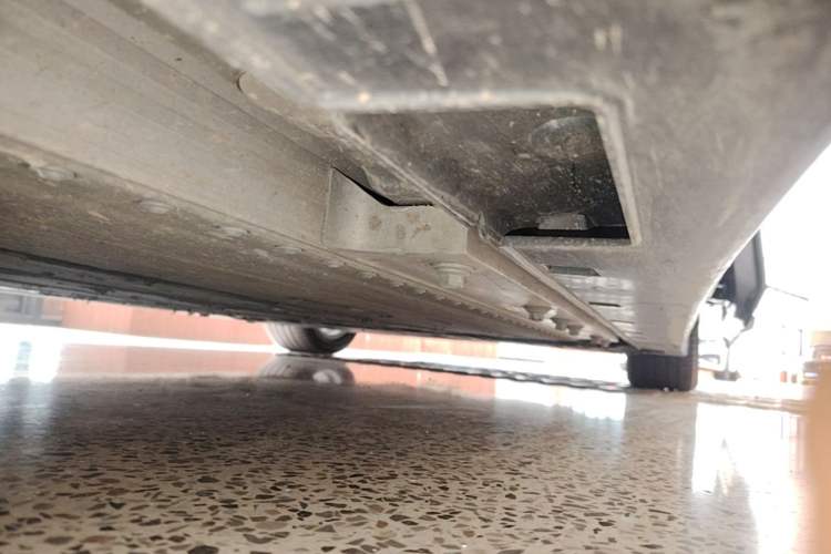 Used VOYAH Dream 2026 Model PHEV Qiankun Ultra Left Side Sill