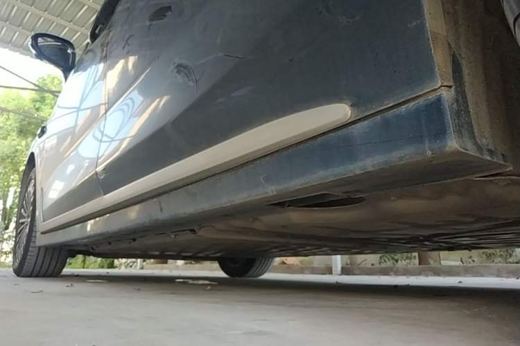 Used VOYAH Dream 2026 Model PHEV Qiankun Pro Left Side Sill
