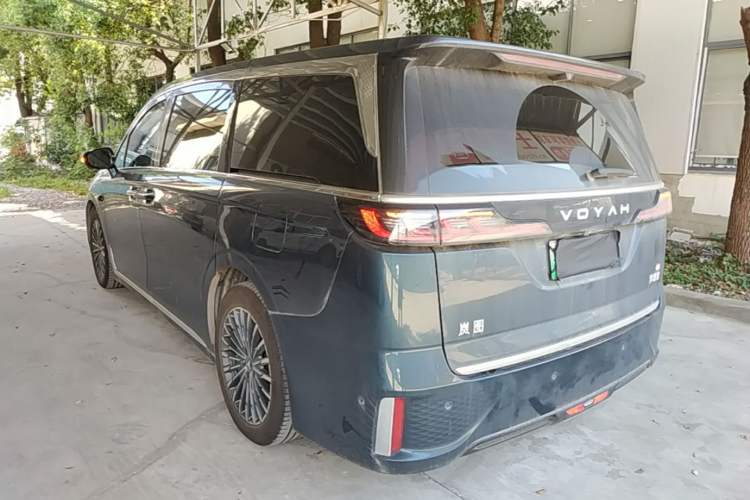 Used VOYAH Dream 2026 Model PHEV Qiankun Pro Rear Left 45 Deg