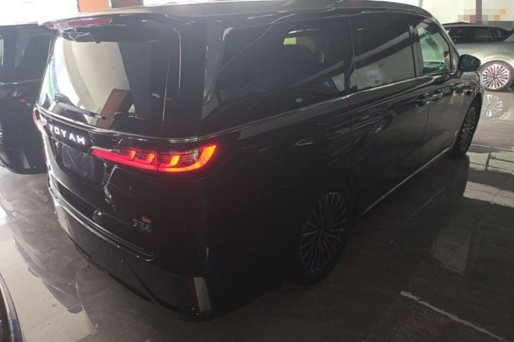Used VOYAH Dream 2026 Model PHEV Qiankun Ultra Rear Right 45 Deg