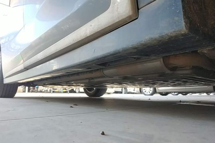Used VOYAH Dream 2026 Model PHEV Qiankun Pro Right Side Sill