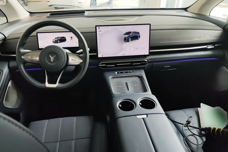 Used VOYAH Dream 2026 Model PHEV Qiankun Ultra Center Console
