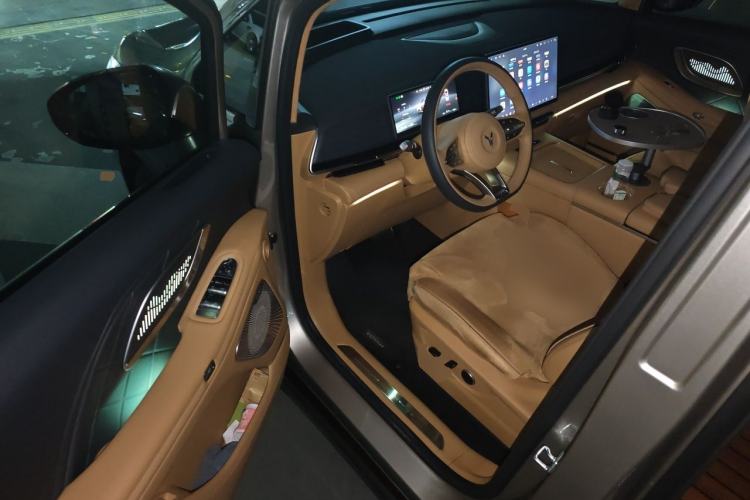 Used VOYAH Dream 2026 Model PHEV Qiankun Ultra Driver Seat