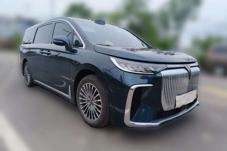 Used VOYAH Dream 2026 Model PHEV Qiankun Pro Front Right 45 Deg