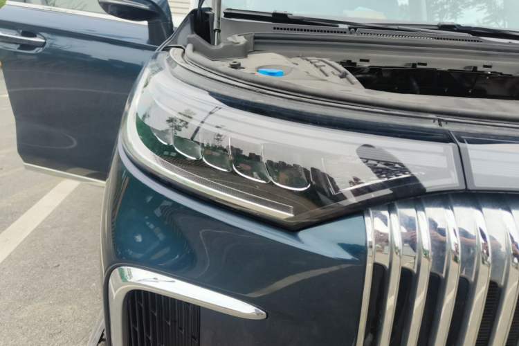 Used VOYAH Dream 2026 Model PHEV Qiankun Pro Right Front Headlight