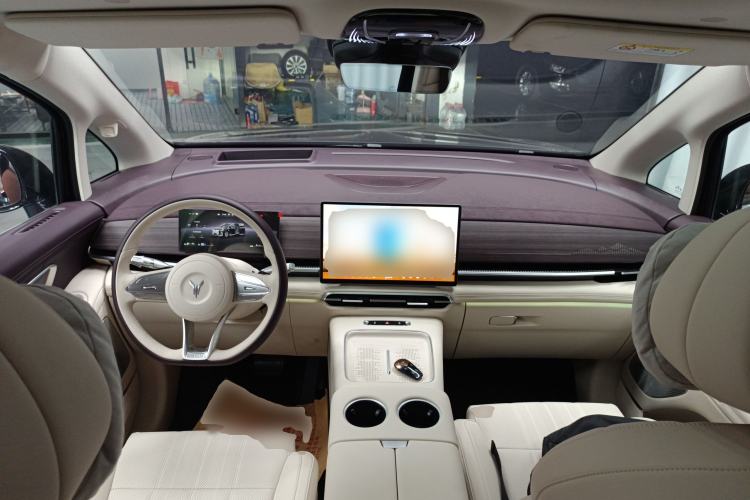 Used VOYAH Dream 2026 Model PHEV Qiankun Pro Center Console