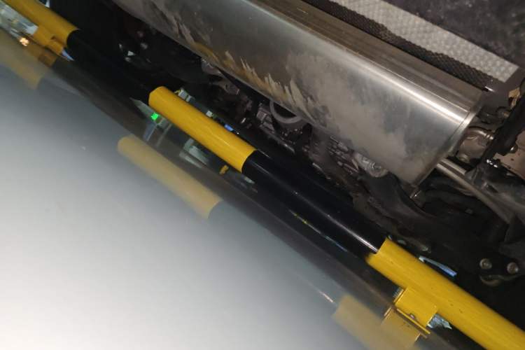 Used VOYAH Dream 2026 Model PHEV Kunpeng Pro Chassis Rear