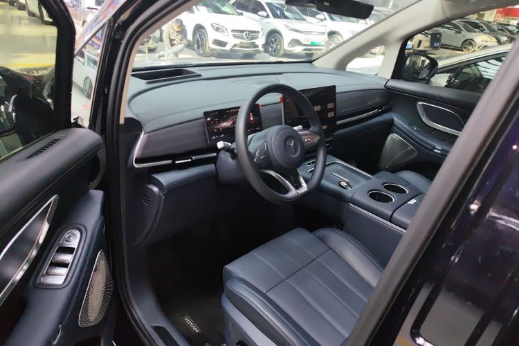 Used VOYAH Dream 2026 Model PHEV Qiankun Max Driver Seat