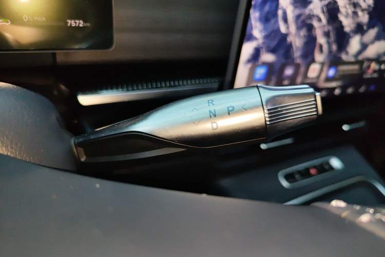 Used VOYAH Dream 2026 Model PHEV Qiankun Max Gear Lever