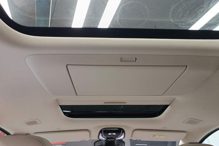 Used VOYAH Dream 2026 Model PHEV Qiankun Pro Headliner