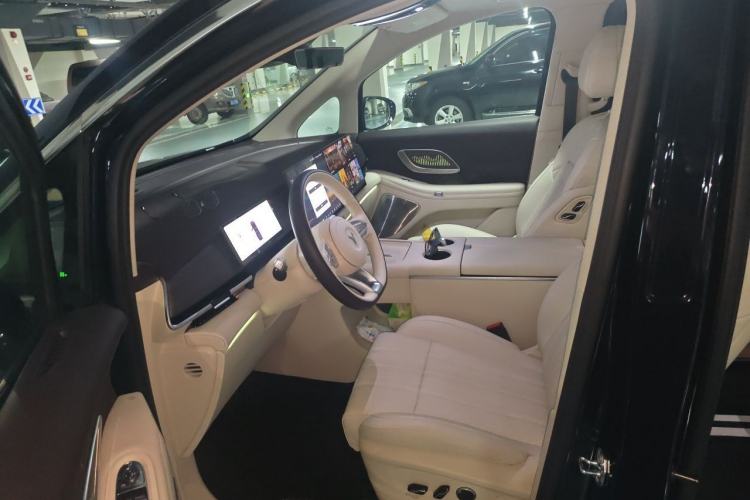 Used VOYAH Dream 2026 Model PHEV Kunpeng Pro Left Front Seat