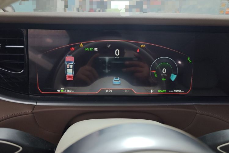 Used VOYAH FREE 2021 Two-Wheel Drive Standard Pure Electric City Edition Instrument Cluster