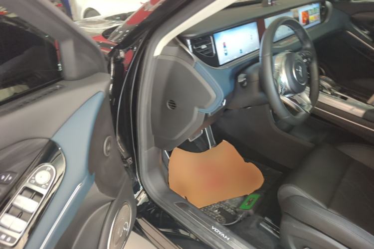 Used VOYAH FREE 2021 Two-Wheel Drive Standard Pure Electric City Edition Driver Seat