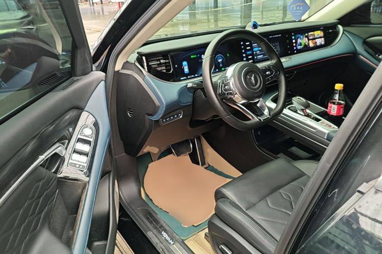 Used VOYAH FREE 2021 Four-Wheel Drive Standard Range-Extended Exclusive Luxury Package Driver Seat