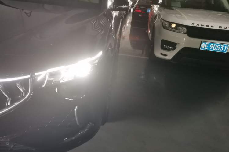 Used VOYAH FREE 2021 Four-Wheel Drive Standard Range-Extended Exclusive Luxury Package Left Front Headlight