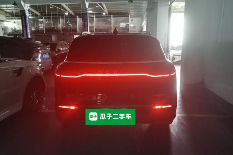 Used VOYAH FREE 2021 Four-Wheel Drive Standard Range-Extended Exclusive Luxury Package Rear