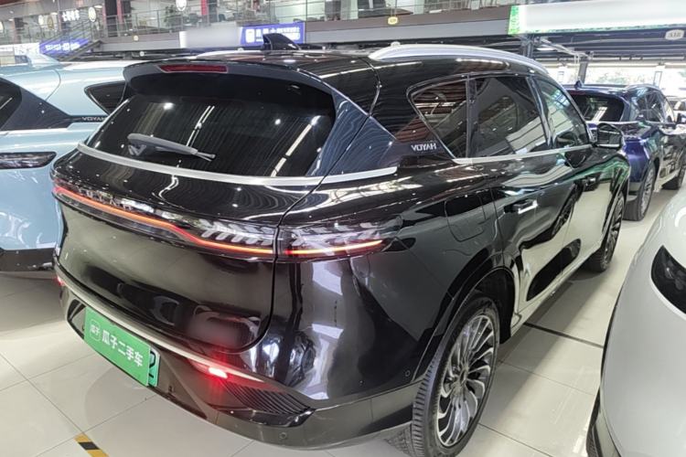 Used VOYAH FREE 2021 Four-Wheel Drive Standard Range-Extended Exclusive Luxury Package Rear Right 45 Deg
