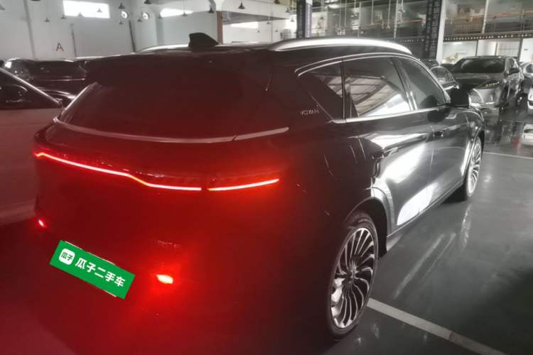 Used VOYAH FREE 2021 Four-Wheel Drive Standard Range-Extended Exclusive Luxury Package Rear Right 45 Deg
