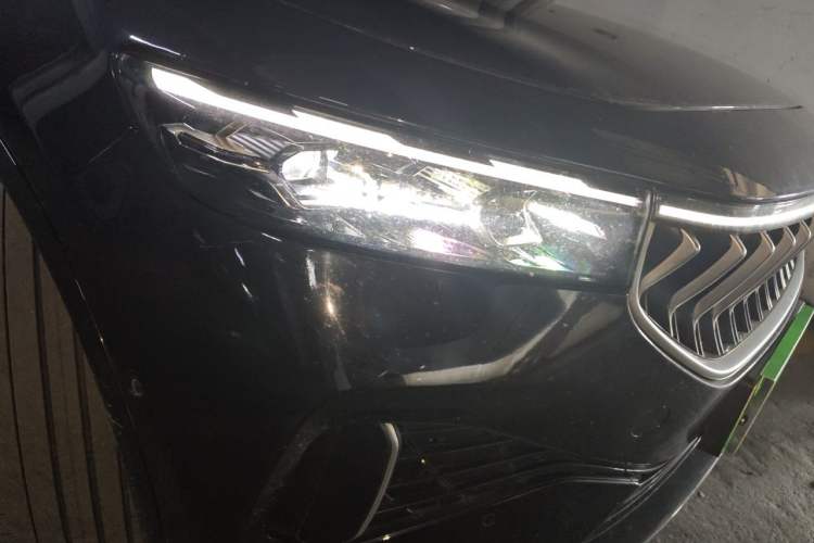 Used VOYAH FREE 2021 Four-Wheel Drive Standard Range-Extended Exclusive Luxury Package Right Front Headlight