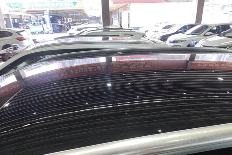 Used VOYAH FREE 2021 Four-Wheel Drive Standard Range-Extended Exclusive Luxury Package Roof