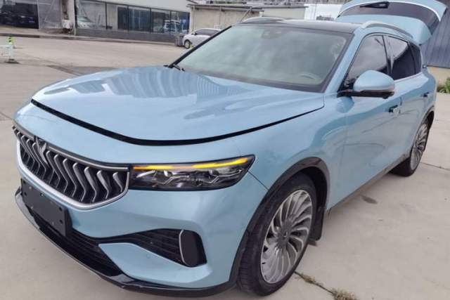 Używany VOYAH FREE 2021 Four-Wheel Drive Standard Range-Extended Exclusive Luxury Package
