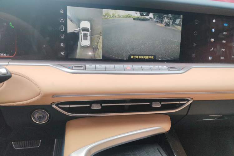 Used VOYAH FREE 2021 Four-Wheel Drive Standard All-Electric Exclusive Luxury Package Audio And AC Panel