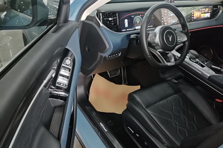 Used VOYAH FREE 2021 Four-Wheel Drive Standard Range-Extended Exclusive Luxury Package Driver Seat