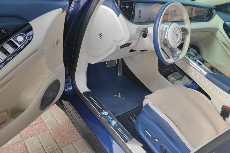 Used VOYAH FREE 2021 Four-Wheel Drive Extended-Range First Edition Commemorative Edition Exclusive Luxury Package Driver Seat