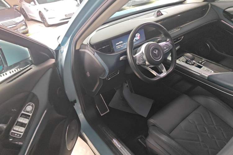 Used VOYAH FREE 2021 Two-Wheel Drive Standard Pure Electric City Edition Driver Seat