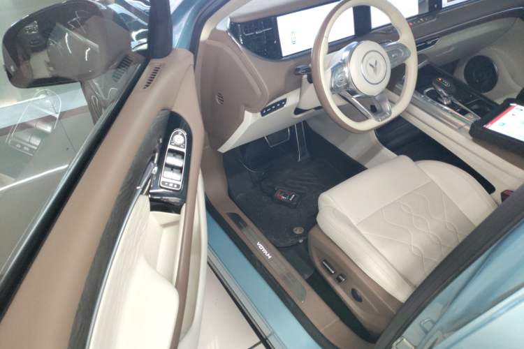 Used VOYAH FREE 2021 Four-Wheel Drive Extended-Range First Edition Commemorative Edition Exclusive Luxury Package Driver Seat