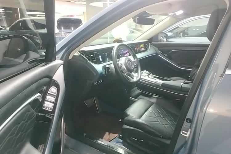 Used VOYAH FREE 2021 Four-Wheel Drive Standard All-Electric Exclusive Luxury Package Driver Seat