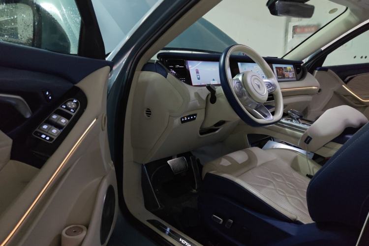 Used VOYAH FREE 2021 Four-Wheel Drive Standard Range-Extended Exclusive Luxury Package Driver Seat