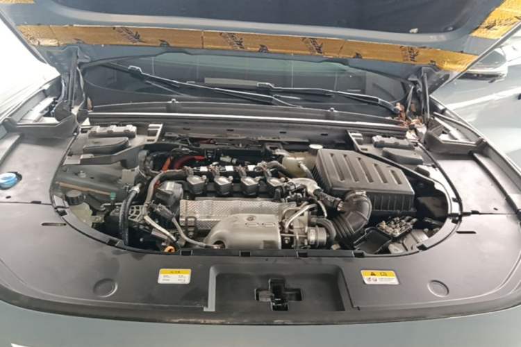 Used VOYAH FREE 2021 Four-Wheel Drive Standard Range-Extended Exclusive Luxury Package Engine Bay