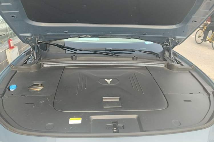 Used VOYAH FREE 2021 Four-Wheel Drive All-Electric First Edition Commemorative Edition Exclusive Luxury Package Engine Bay