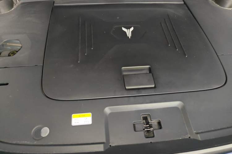 Used VOYAH FREE 2021 Four-Wheel Drive All-Electric First Edition Commemorative Edition Exclusive Luxury Package Engine Bay