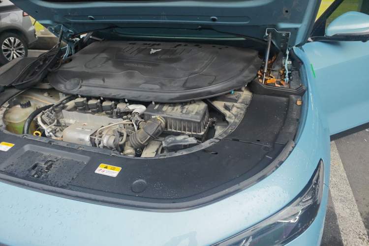 Used VOYAH FREE 2021 Four-Wheel Drive Extended-Range First Edition Commemorative Edition Exclusive Luxury Package Engine Bay Left