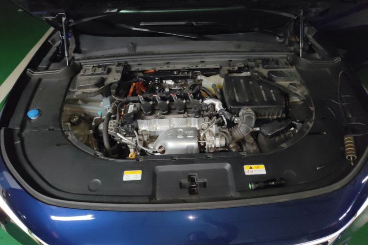 Used VOYAH FREE 2021 Four-Wheel Drive Standard Range-Extended Version Engine Bay