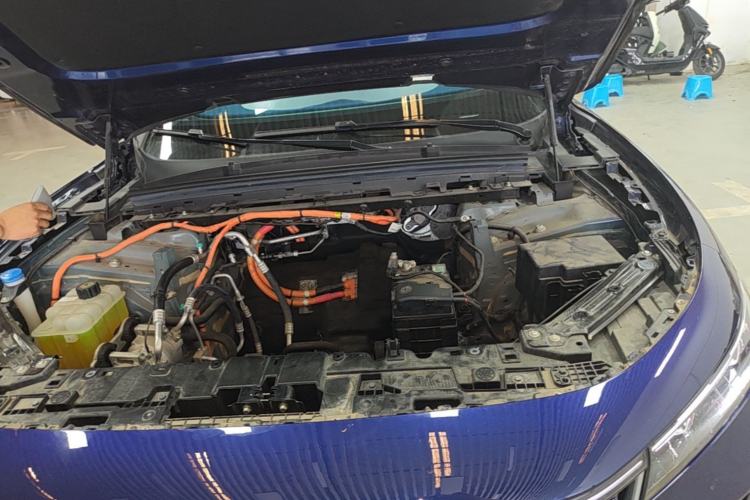 Used VOYAH FREE 2021 Two-Wheel Drive Standard Pure Electric City Edition Engine Bay