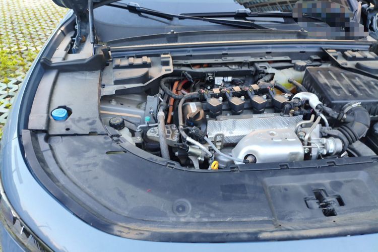 Used VOYAH FREE 2021 Four-Wheel Drive Standard Range-Extended Exclusive Luxury Package Engine Bay Right